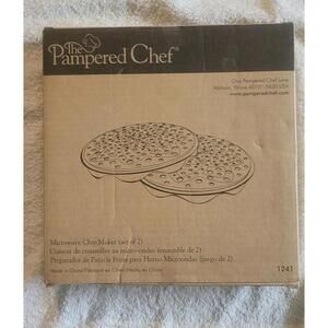 New Pampered Chef Microwave Chip Maker Set of 2 For Potato Chips 1241